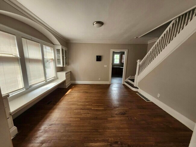 Photo - 3317 Cedarbrook Rd