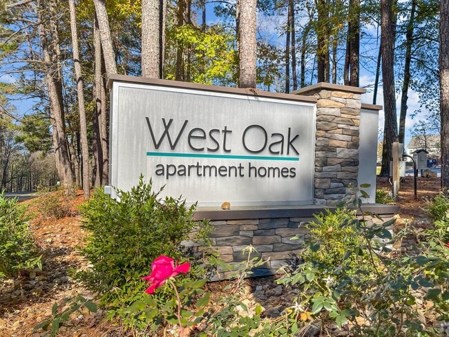 West Oak Apartments
