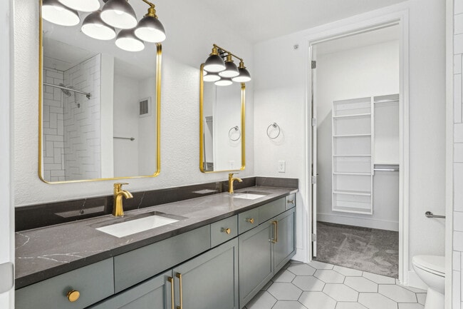 Photo - Dorian and Encore