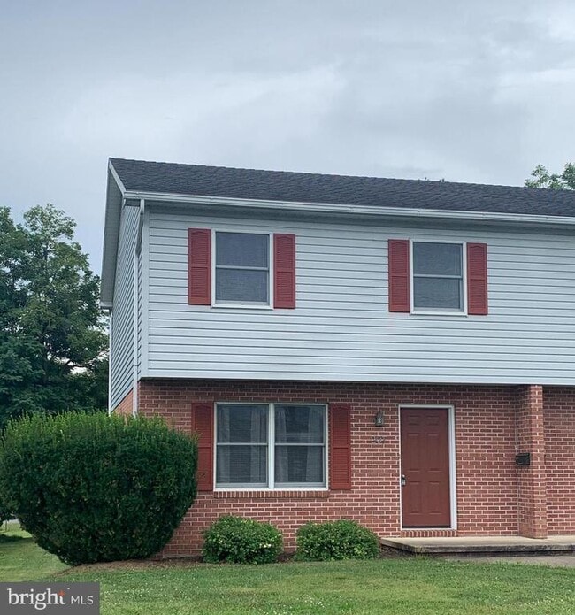 Building Photo - 207 N Linden Ave Rental