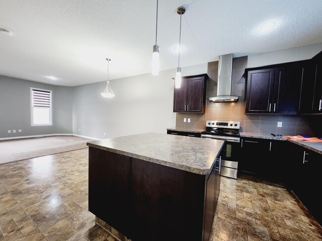 Photo - 1203 McConachie Blvd NW