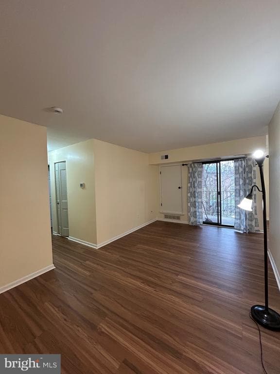 Photo - 3223 Valley Dr Unit 3223