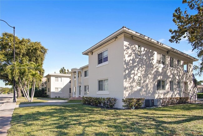 Photo - 1567 S Le Jeune Rd Unit 3