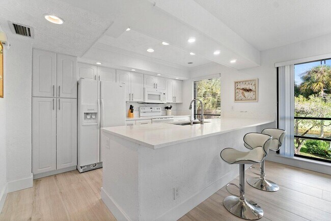 Photo - 655 Brackenwood Cove Unit 655