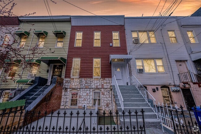 Building Photo - 164 Atkins Ave Unit #1 Rental