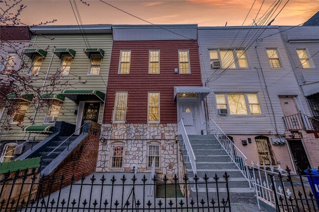 Photo - 164 Atkins Ave Apartamento Unidad #1