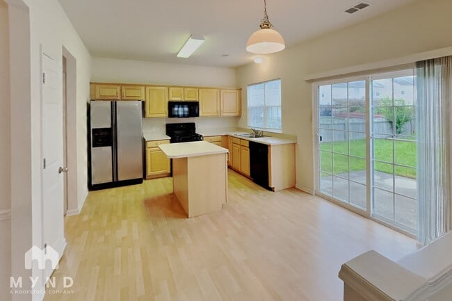 Photo - 10629 Claude Freeman Dr