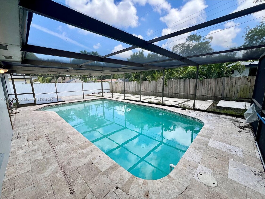 Photo - 5714 Greene St (Hollywood, FL)