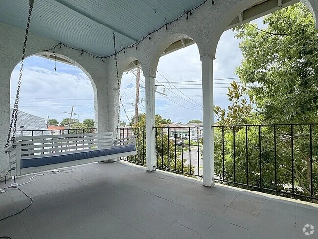 Building Photo - 3636 Upperline St Unit 3636 Upperline St Rental