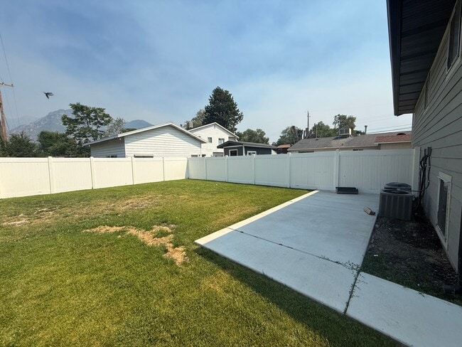 Photo - 2054 N 940 W Unidad 2054