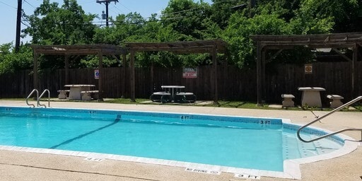 Photo - Hacienda Apartments