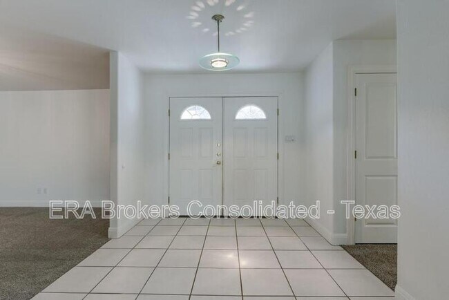 Photo - 994 Windmill Ranch Rd