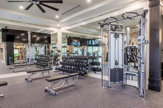 Photo - 8205 Commerce Way Unit 54