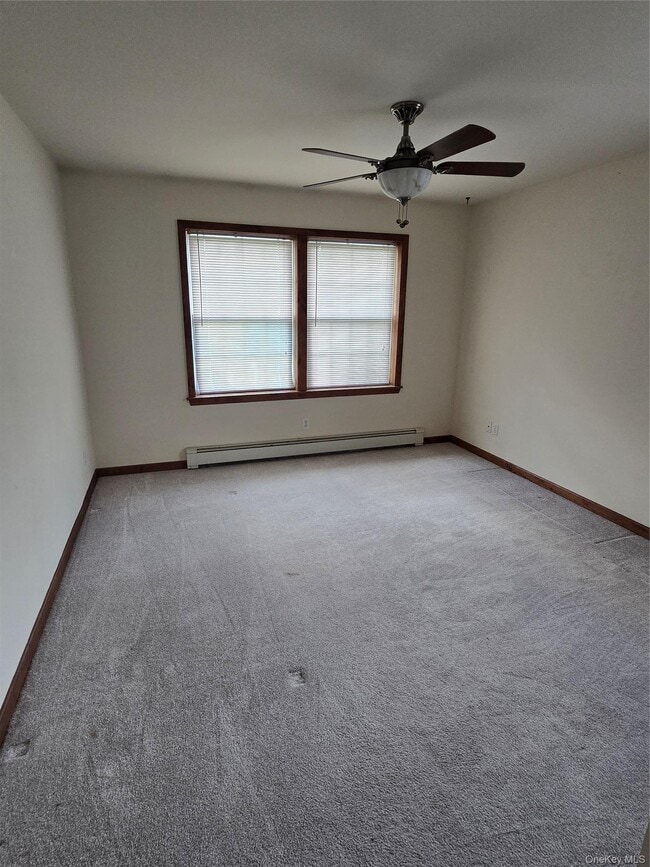 Photo - 369 New Unionville Rd