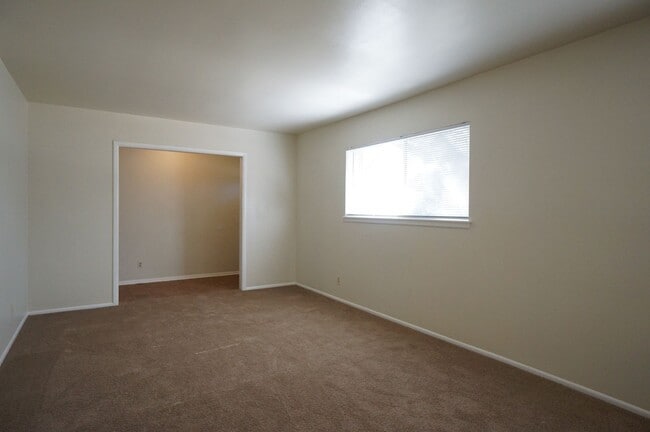 11615 Sandman Dr