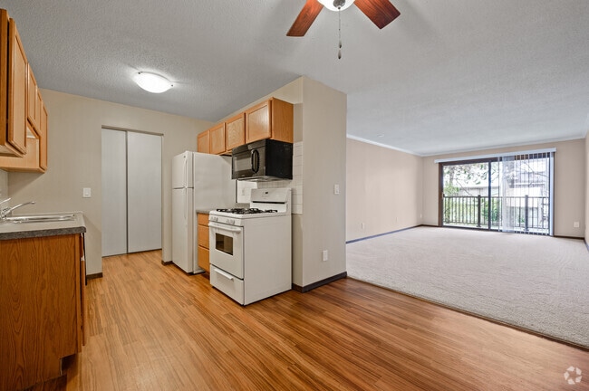Building Photo - Oaks Braemar Rental