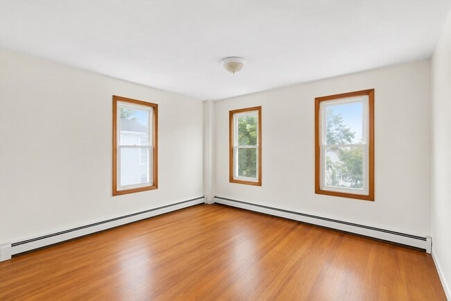 Photo - 59 Woodville St Unit 1