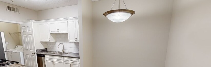 Photo - 12th and James Luxury Apartments