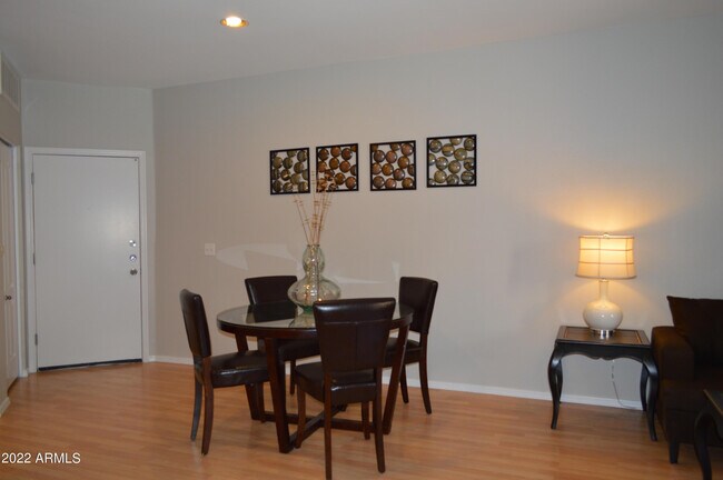 1701 E Colter St Unit 267