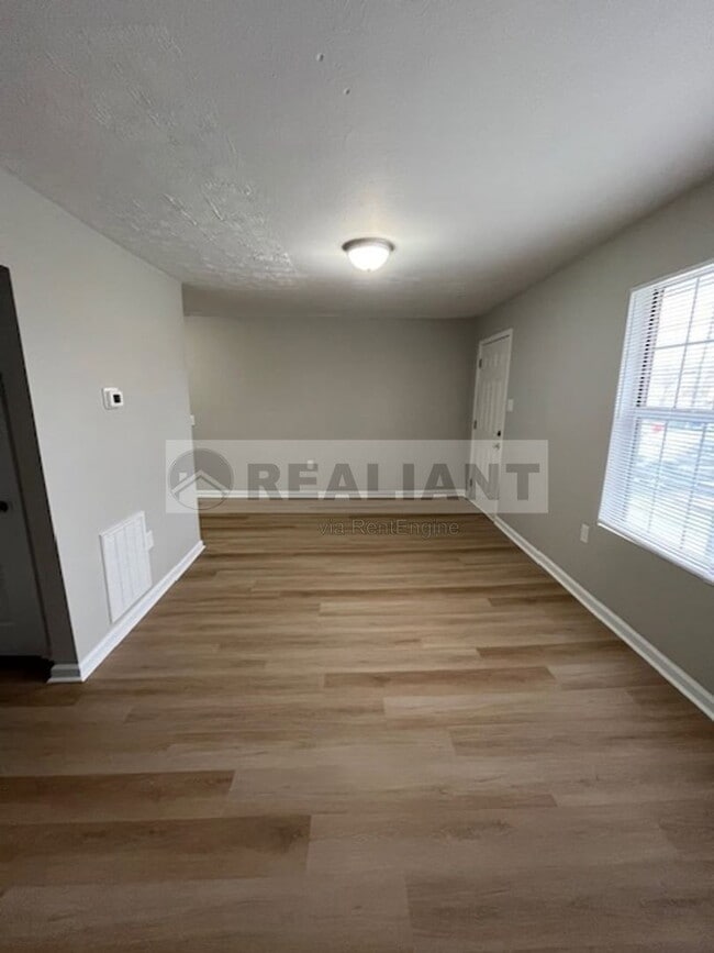 32 Mary St Unit 5