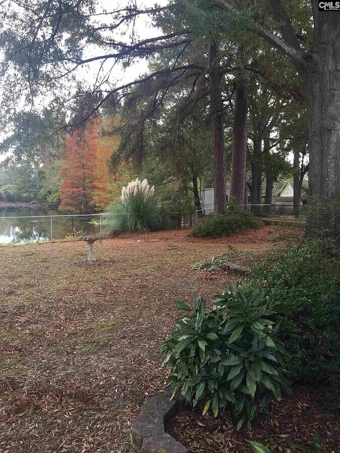 Photo - 215 Laurel Meadows Dr