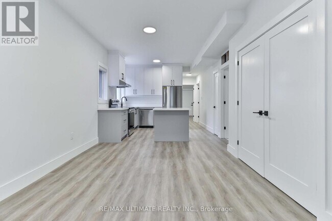 Photo - 6 Chudleigh Rd Unit Main