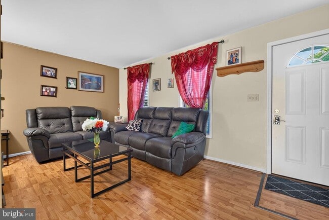 Photo - 134 Ashley Dr