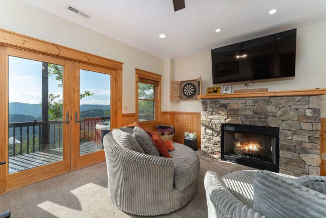 Building Photo - 191 Scenic Wolf Dr Rental