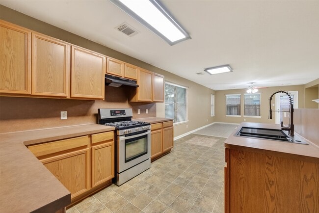 Photo - 9219 Pinderfield Ct