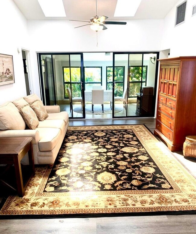 Photo - 1401 NE 14th Ct Condo Unit O-10
