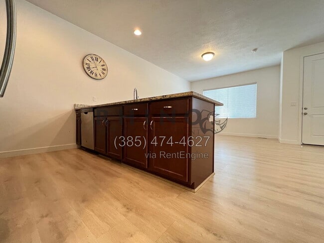 Photo - 1248 W Saddlebred Way