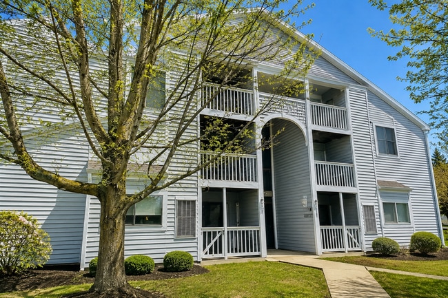 Building Photo - Blacksburg, 3 BR / 2 BA Available August 7