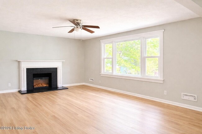 Photo - 5610 Haunz Ln