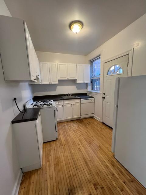 2 bedroom in Chicago IL 60657 - 2 bedroom in Chicago IL 60657