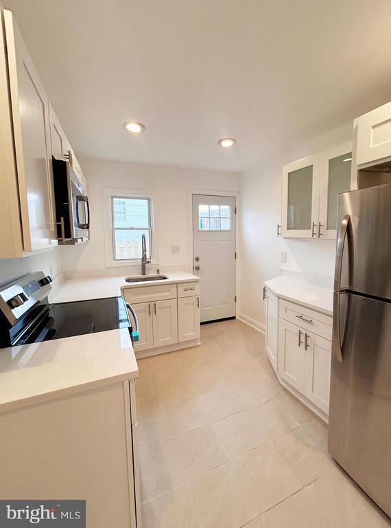 Photo - 3047 Coral St