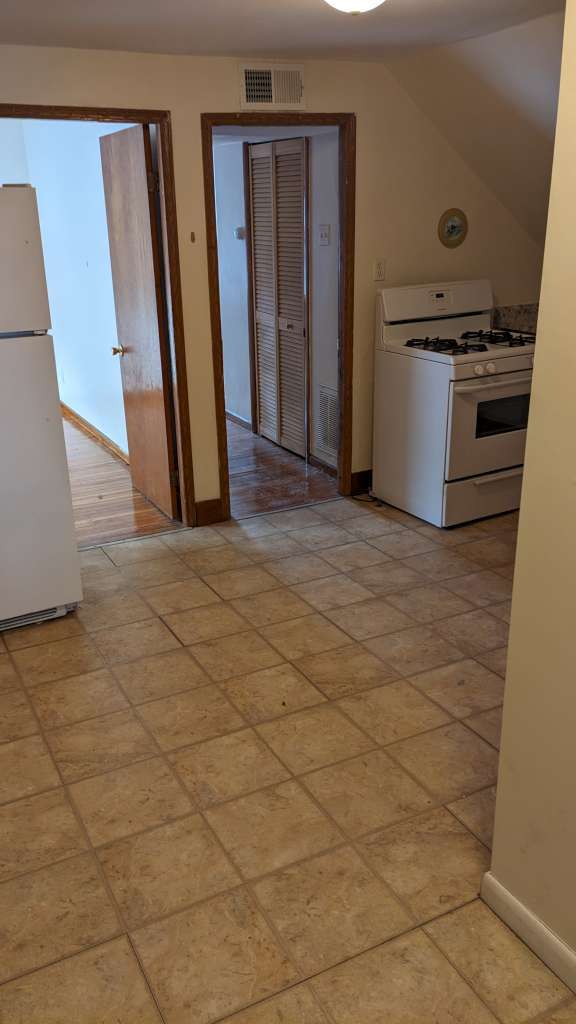 Photo - 11 Falmouth St Unidad 3