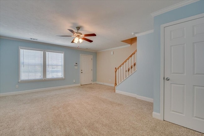 Photo - 150 Village Run