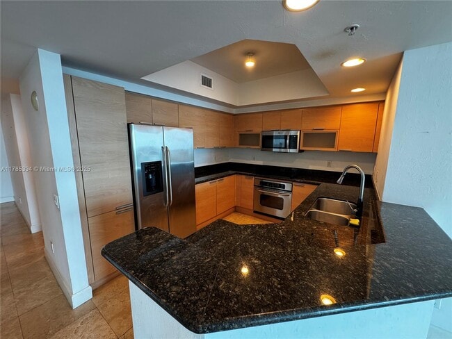 Photo - 14951 Royal Oaks Ln Unit 1504