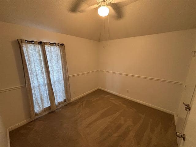 Photo - 10717 Canoe Rd