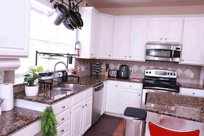 Room in Single Family Home on Red Birch Dr