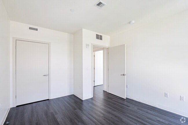 2BR, 1BA - 1,082SF - Bedroom