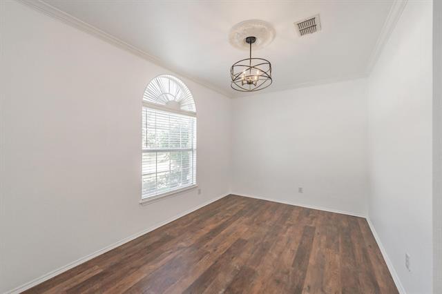 Photo - 635 Forest Hill Dr