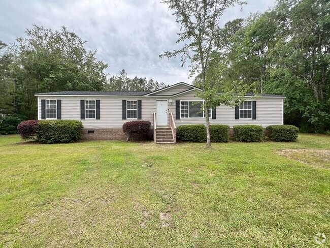 Building Photo - AVAILABLE NOW | PETS ALLOWED OUTDOORS ONLY... Rental