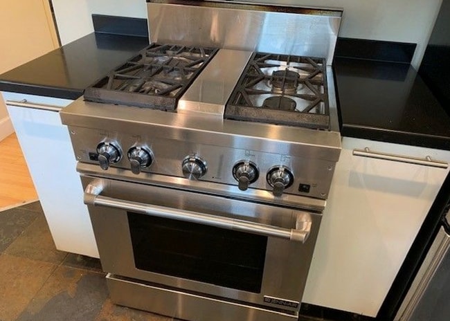 Photo - 2 bedroom, 2 bath bungalow Available July ...