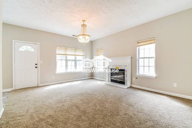 Photo - Large Two Story 3 bedroom Traditional Home