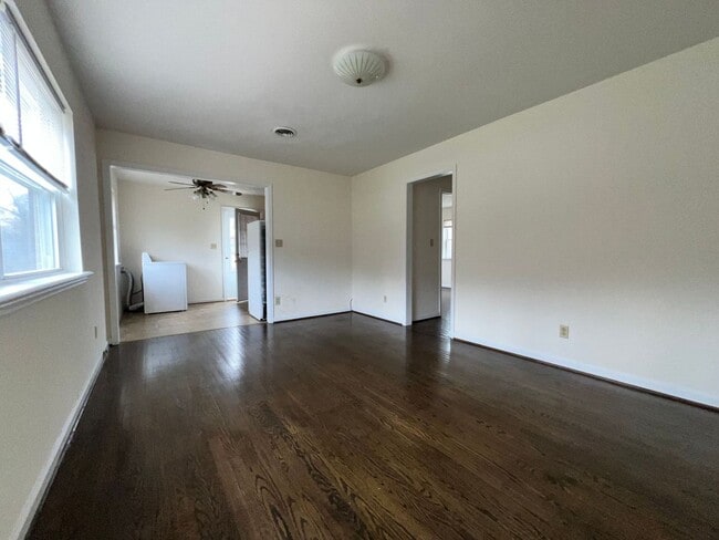 Photo - 802 Jeter St Unit 802-B