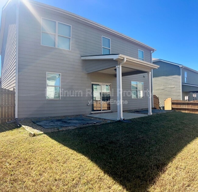 Photo - 541 Overo Dr