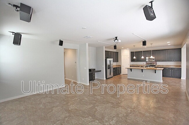 Photo - 9907 W Louise Dr