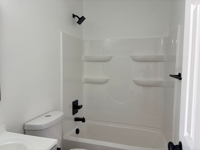 Photo - 1401 Hanover St