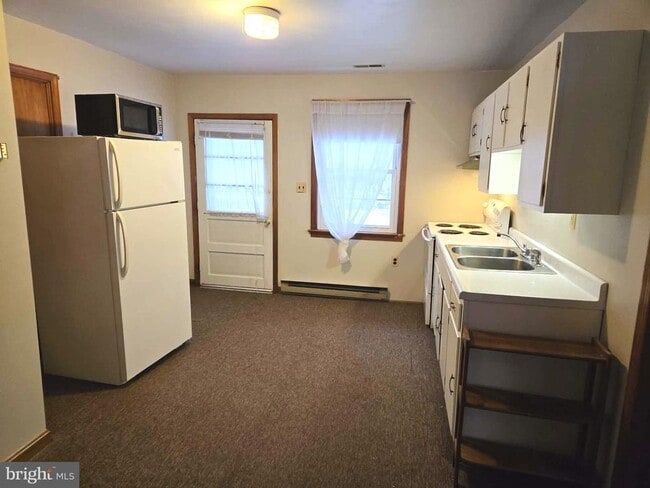 Photo - 1154 Steamboat Rd